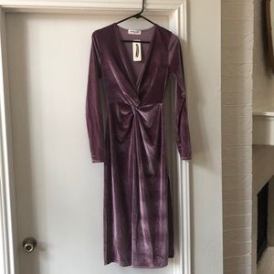 Mauve velvet midi dress